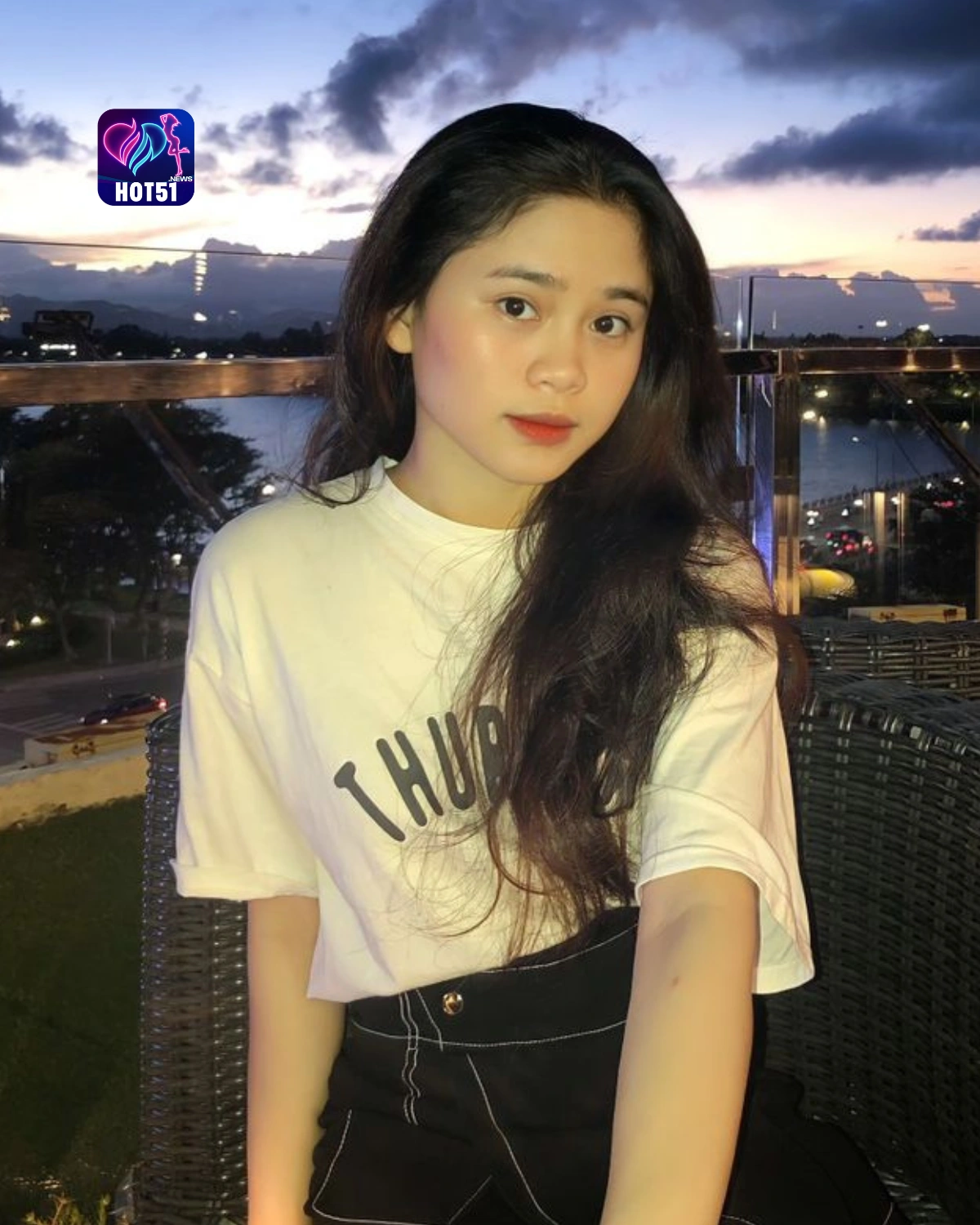 Hot51 Live App Trend Tại Việt Nam Xem Kết Bạn